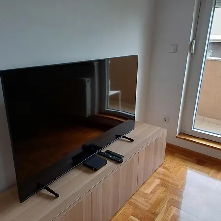Completely New One Bedroom Apartment Belgrad Exterior foto