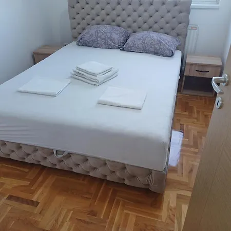 Completely New One Bedroom Apartment Belgrad Exterior foto