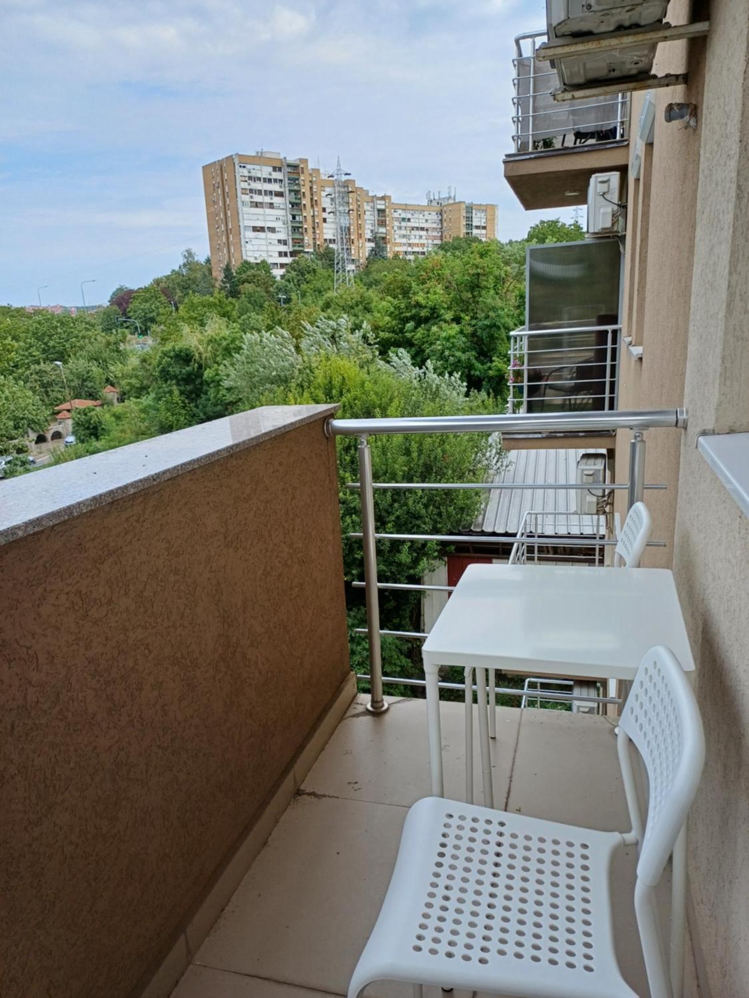 Completely New One Bedroom Apartment Belgrad